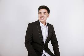 Jerome Polin dan Greysia Polii Kolaborasi Buka Akademi Bulu Tangkis Digital “SmashSmart”