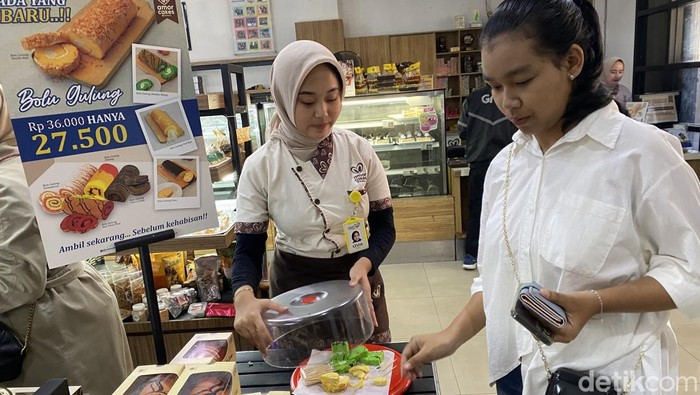 Lembut Manis Bolu Gulung Kekinian yang Lagi Hits di Sukabumi Jadi Buruan Wisatawan