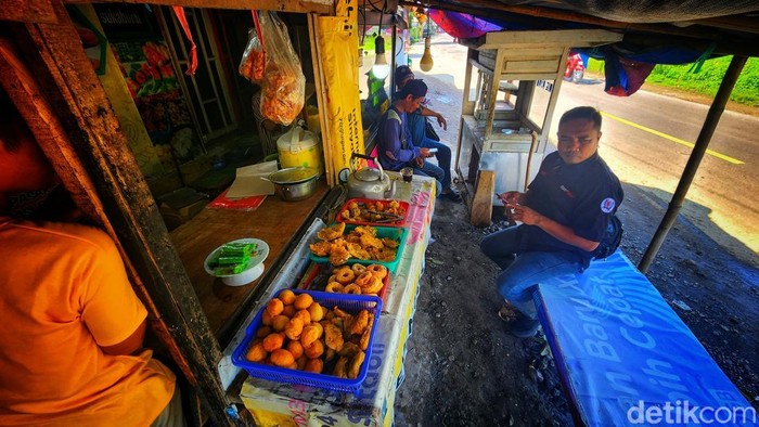 Warung Bu AI Hadirkan Sentuhan Modern untuk Sajian Kuliner Jadul Khas Sukabumi