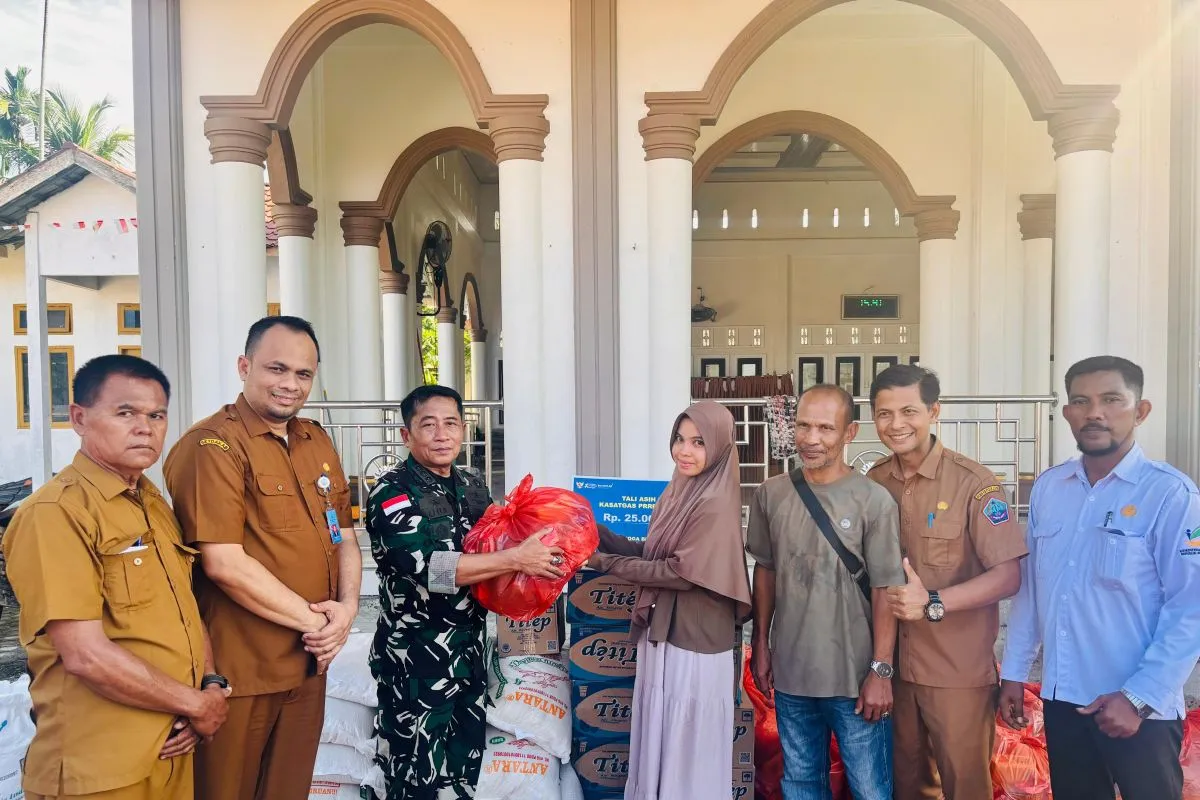 Satgas PRR Salurkan Bantuan Tali Asih bagi Keluarga Terdampak Banjir di Pidie Jaya