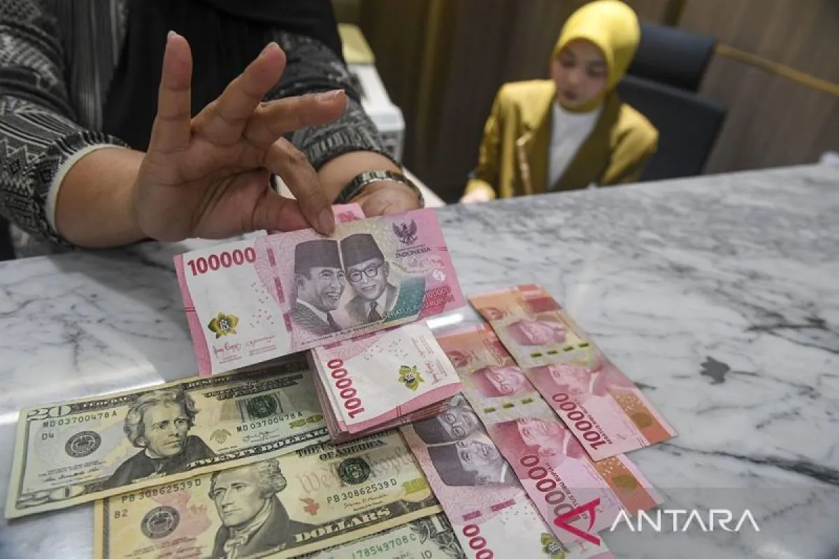 Rupiah Diprediksi Melemah Seiring Penguatan Indeks Dolar AS